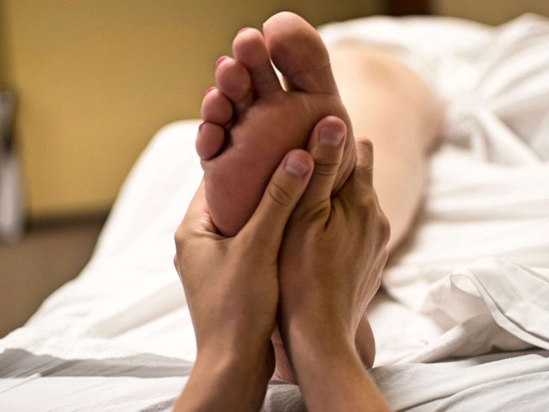 Le Corps sous la Main - Réflexologie plantaire